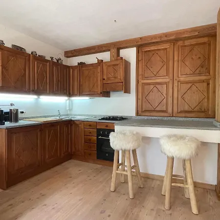 아파트 Courmayeur~navetta Gratuita Per Il Centro+impianti 쿠르마예