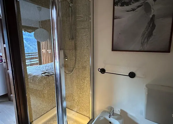 דירה Courmayeur~navetta Gratuita Per Il Centro+impianti קורמאיור